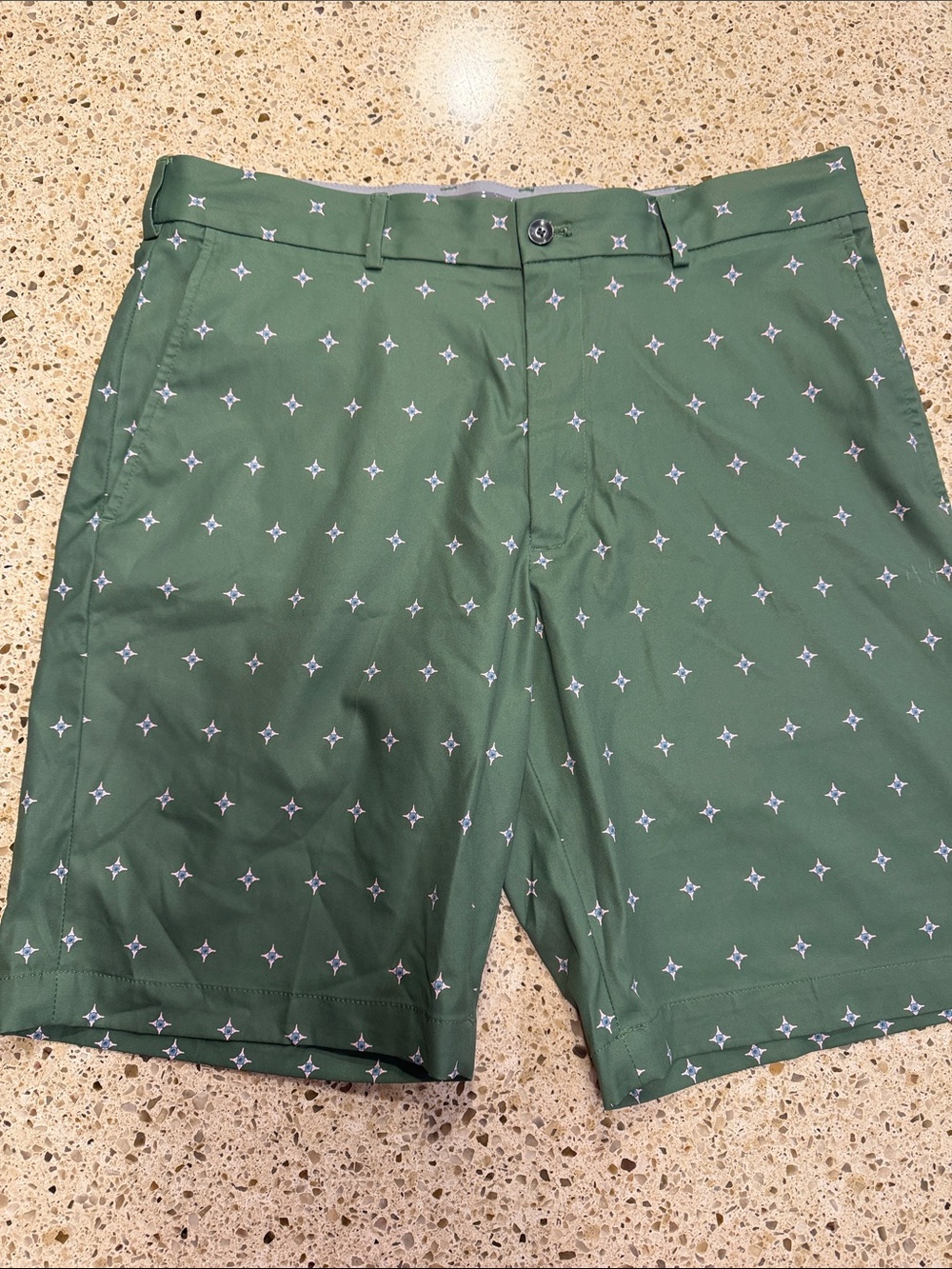 Walter Hagen Men's Summer Performance 11 Golf Shorts Geo Print Size 35
